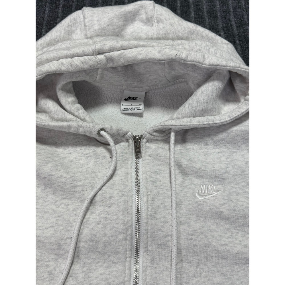 Nike Zip Up Hoodie Womens Small Gray Fleece Sporty Minimalist Casual Streetwear - Picture 2 of 6